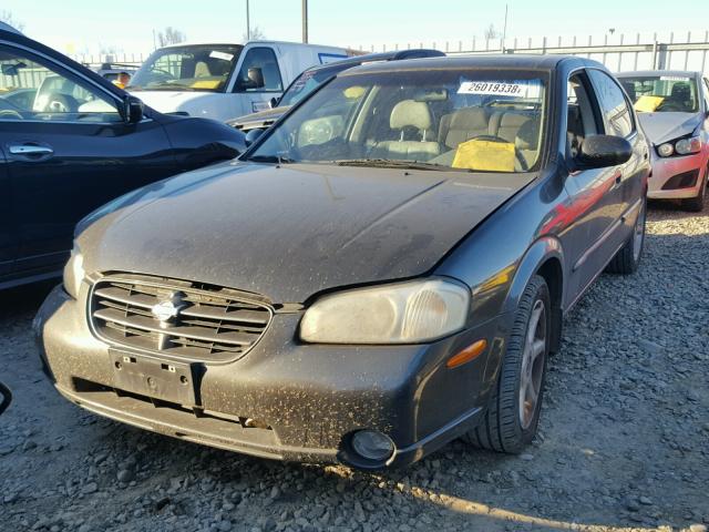 JN1CA31A6YT029857 - 2000 NISSAN MAXIMA GLE GRAY photo 2