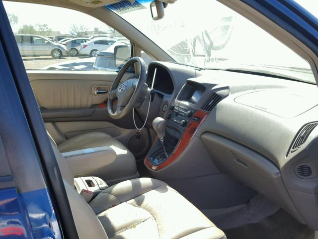 JTJGF10U220149970 - 2002 LEXUS RX 300 BLUE photo 5