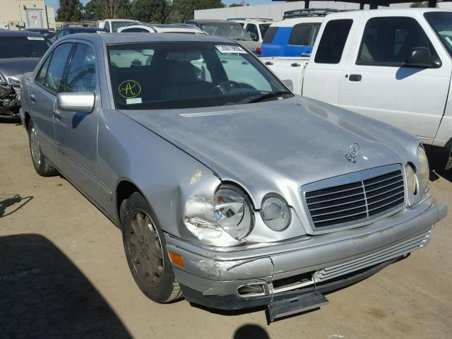 WDBJF55F2VA392234 - 1997 MERCEDES-BENZ E 320 SILVER photo 1