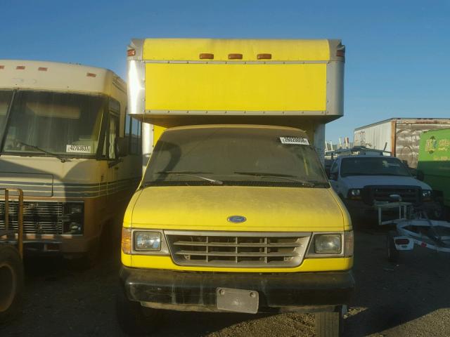 1FDKE37G3PHA56746 - 1993 FORD ECONOLINE YELLOW photo 9