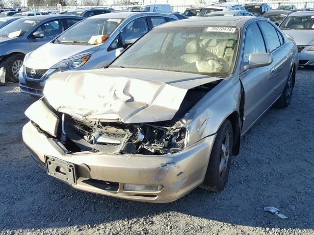 19UUA56603A077572 - 2003 ACURA 3.2TL GOLD photo 2