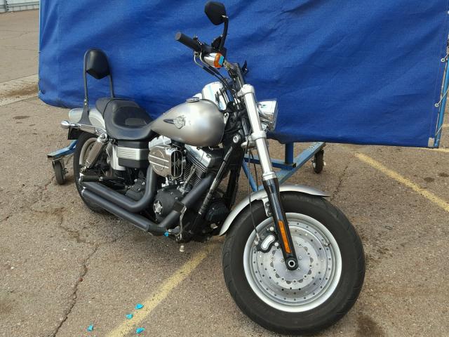 1HD1GY4428K328188 - 2008 HARLEY-DAVIDSON FXDF SILVER photo 1