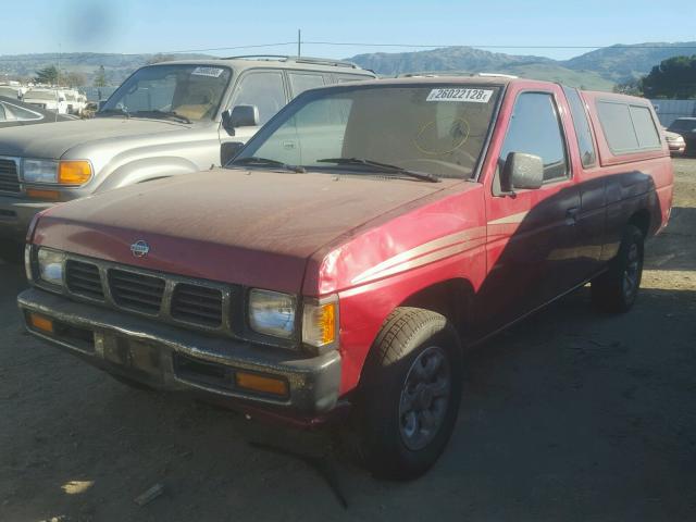 1N6SD16S2VC333704 - 1997 NISSAN TRUCK KING RED photo 2