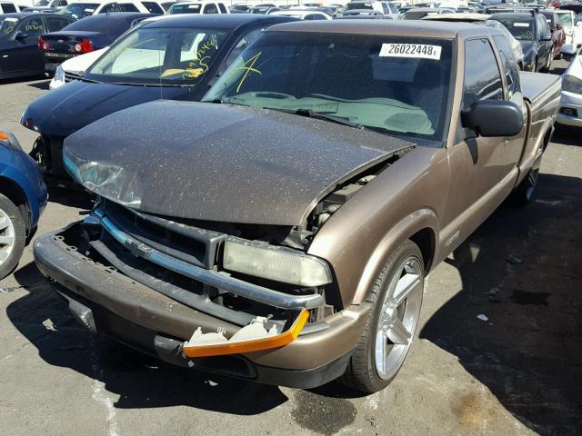 1GCCS19X838235104 - 2003 CHEVROLET S TRUCK S1 BROWN photo 2