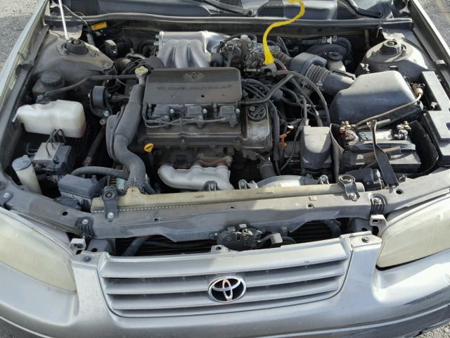 JT2BF22K8X0231328 - 1999 TOYOTA CAMRY LE GRAY photo 7