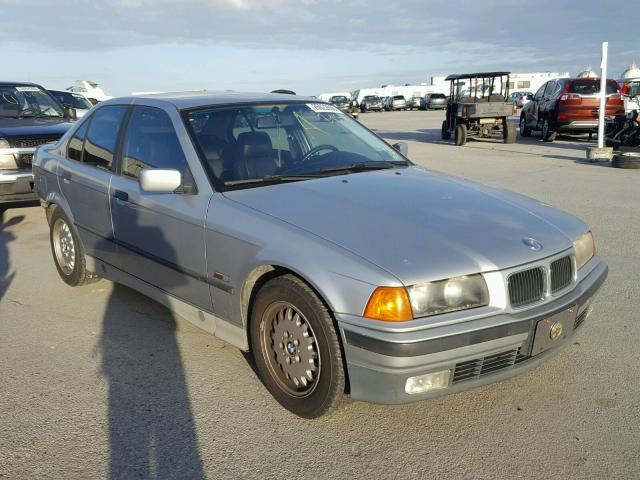 WBACB4328SFM20467 - 1995 BMW 325 I AUTO SILVER photo 1