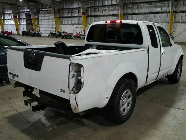 1N6BD0CT8AC411422 - 2010 NISSAN FRONTIER K WHITE photo 4
