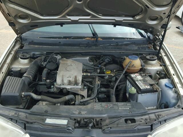 3VWDC21V41M815263 - 2001 VOLKSWAGEN CABRIO GLX 银色 照片 7