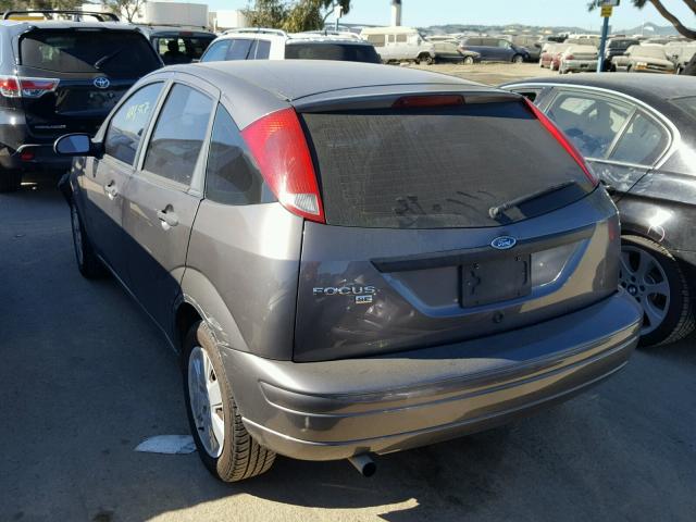 1FAFP37N57W211393 - 2007 FORD FOCUS ZX5 GRAY photo 4