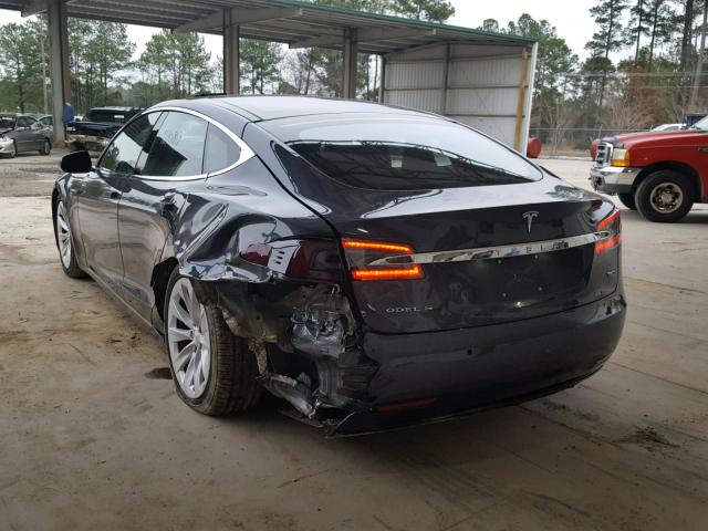 5YJSA1E2XGF149873 - 2016 TESLA MODEL S GRAY photo 3