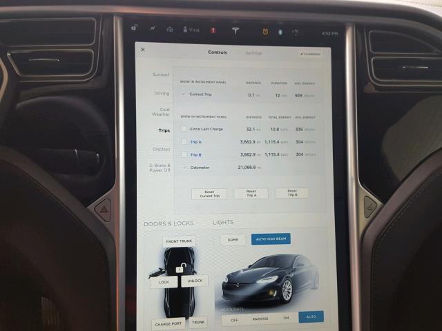 5YJSA1E2XGF149873 - 2016 TESLA MODEL S GRAY photo 8