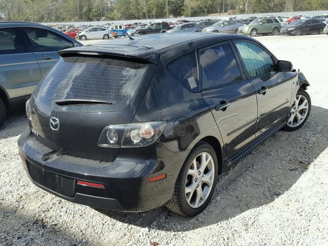 JM1BK143671600149 - 2007 MAZDA 3 HATCHBAC BLACK photo 4