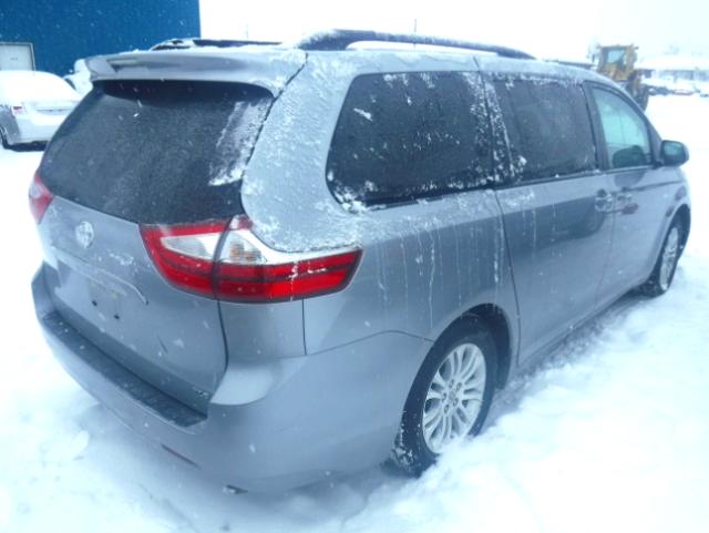 5TDYK3DC3GS741558 - 2016 TOYOTA SIENNA XLE SILVER photo 4