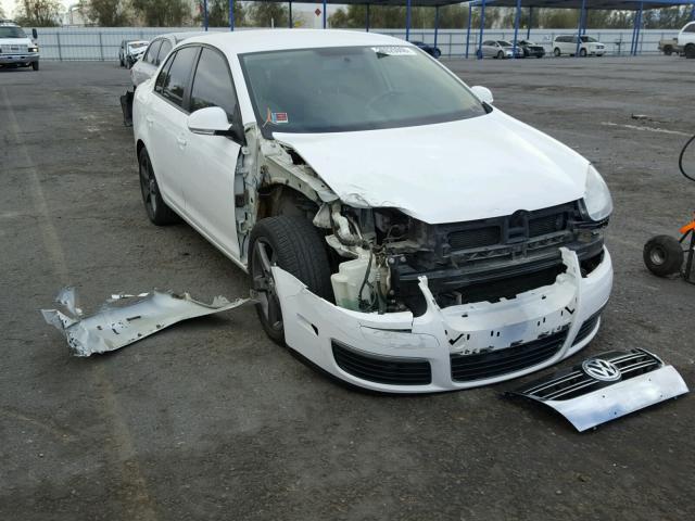 3VWJZ71K49M149084 - 2009 VOLKSWAGEN JETTA S WHITE photo 1