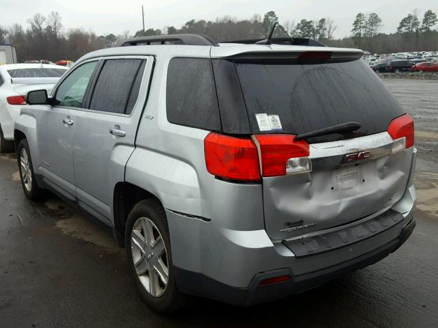 2CTFLGEW2A6360102 - 2010 GMC TERRAIN SL SILVER photo 3