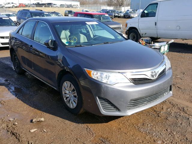 4T4BF1FKXER419092 - 2014 TOYOTA CAMRY L GRAY photo 1