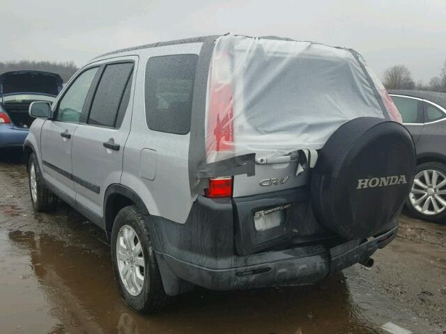 SHSRD78875U306418 - 2005 HONDA CR-V EX SILVER photo 3