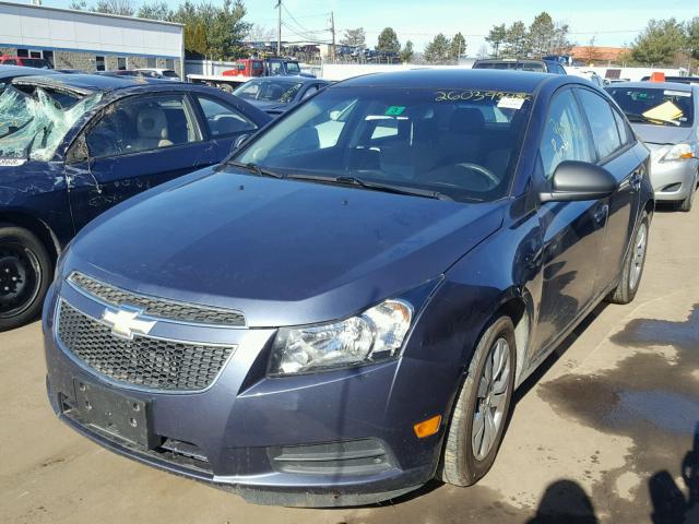 1G1PA5SH9E7117403 - 2014 CHEVROLET CRUZE LS PURPLE photo 2