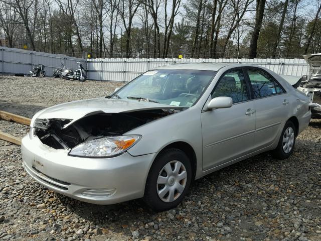 4T1BE32K14U794513 - 2004 TOYOTA CAMRY LE SILVER photo 2