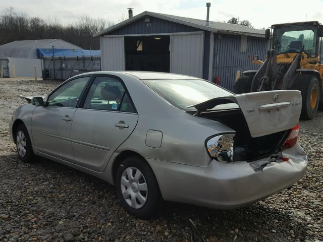 4T1BE32K14U794513 - 2004 TOYOTA CAMRY LE SILVER photo 3