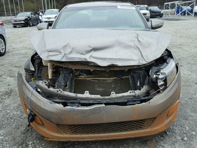 5XXGN4A75FG509768 - 2015 KIA OPTIMA EX SILVER photo 9