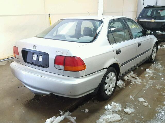 1HGEJ6575WL029711 - 1998 HONDA CIVIC LX SILVER photo 4