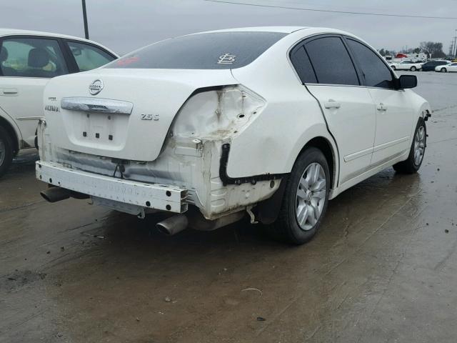 1N4AL2AP8BC154918 - 2011 NISSAN ALTIMA BAS WHITE photo 4