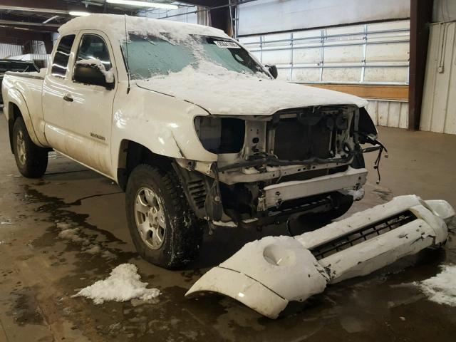 5TEUU42N76Z209458 - 2006 TOYOTA TACOMA ACC WHITE photo 1