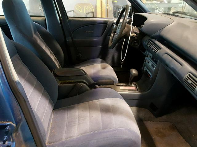 1G1JC8445P7213947 - 1993 CHEVROLET CAVALIER V BLUE photo 5