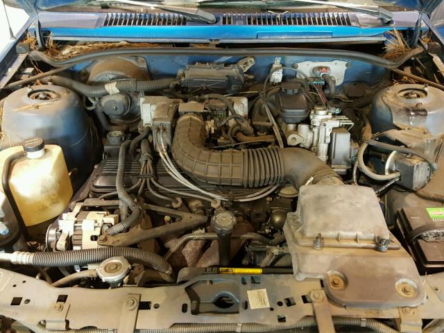 1G1JC8445P7213947 - 1993 CHEVROLET CAVALIER V BLUE photo 9