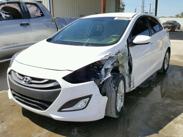 KMHD35LH4FU236820 - 2015 HYUNDAI ELANTRA GT WHITE photo 2