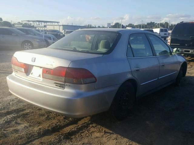 1HGCG66562A145220 - 2002 HONDA ACCORD LX SILVER photo 4