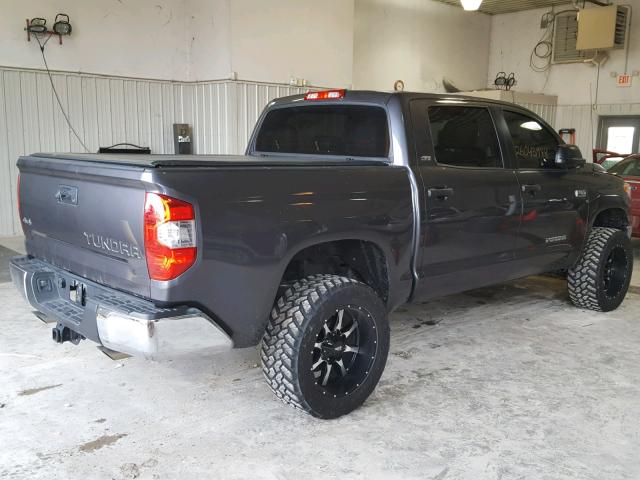 5TFDW5F13GX572288 - 2016 TOYOTA TUNDRA CRE GRAY photo 4