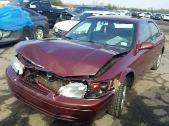 4T1BG22K9XU529881 - 1999 TOYOTA CAMRY CE RED photo 2