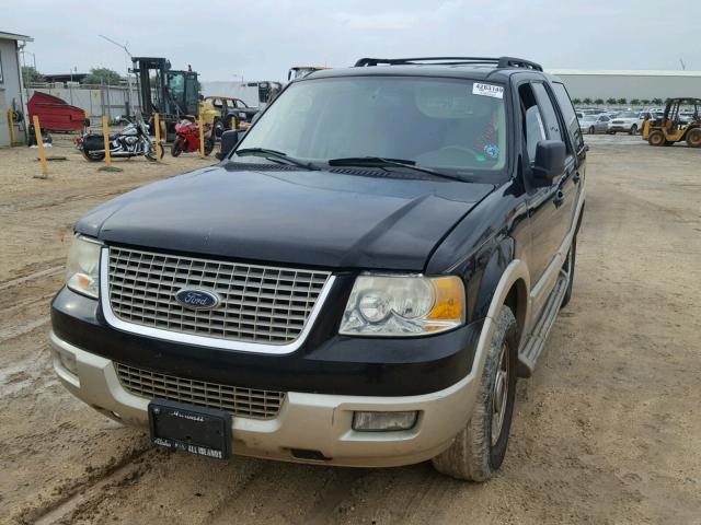 1FMPU17505LB03852 - 2005 FORD EXPEDITION BLACK photo 2