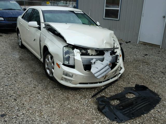 1G6DW677670147328 - 2007 CADILLAC STS WHITE photo 1