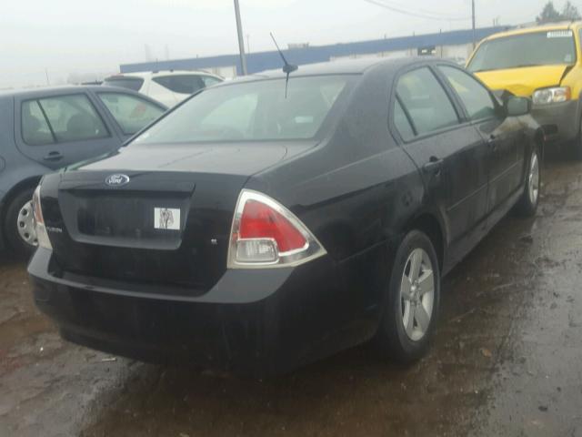 3FAHP07Z77R242139 - 2007 FORD FUSION SE BLACK photo 4