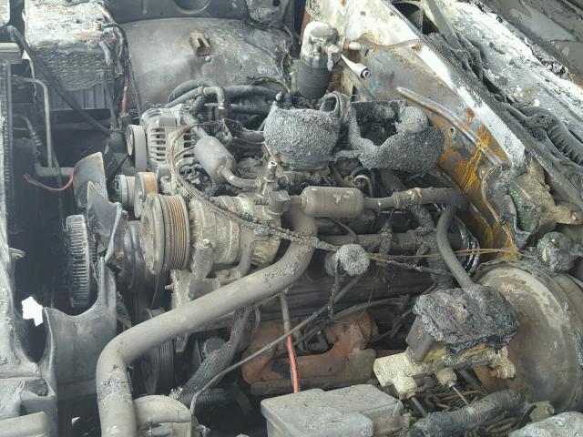 3GNEK18R1TG117506 - 1996 CHEVROLET TAHOE K150 BURN photo 10