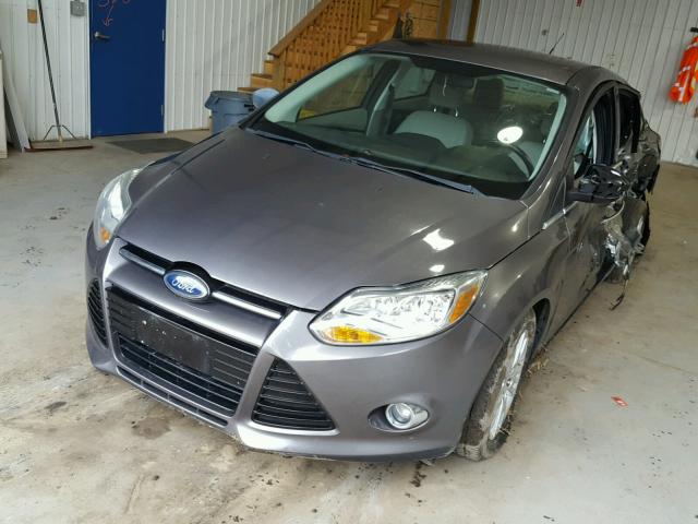 1FAHP3H24CL192019 - 2012 FORD FOCUS SEL GRAY photo 2