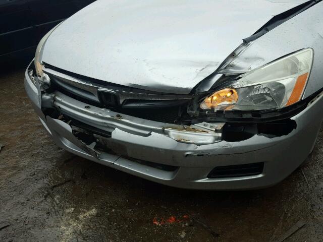 1HGCM56167A011640 - 2007 HONDA ACCORD VAL SILVER photo 9