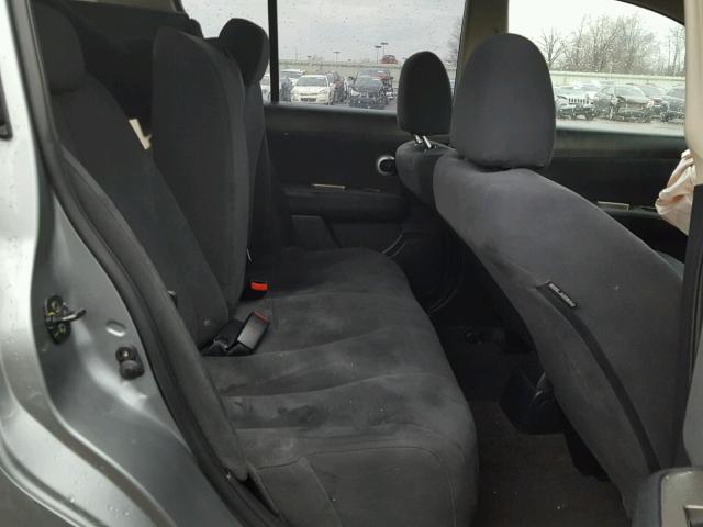 3N1BC13E59L493089 - 2009 NISSAN VERSA S GRAY photo 6