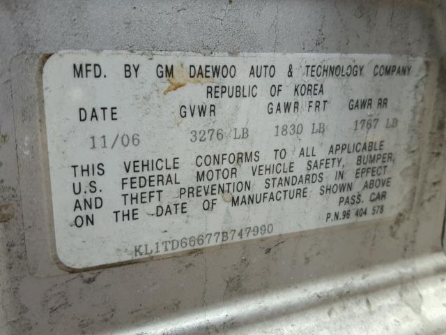 KL1TD66677B747990 - 2007 CHEVROLET AVEO BASE Srebrny zdjęcie 10