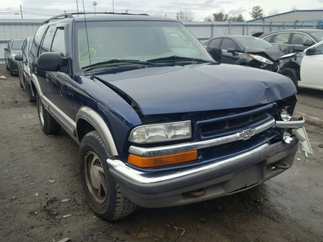 1GNDT13W2Y2265279 - 2000 CHEVROLET BLAZER BLUE photo 1