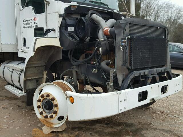 2NKMHD7X06M140693 - 2006 KENWORTH CONSTRUCTI WHITE photo 9