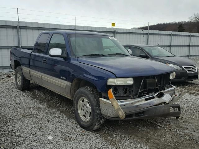 2GCEK19TX21165290 - 2002 CHEVROLET SILVERADO BLUE photo 1