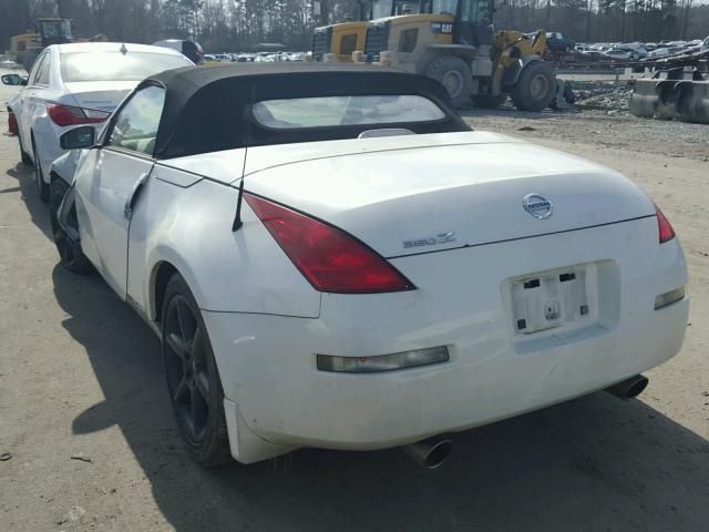 JN1AZ36A45M751455 - 2005 NISSAN 350Z ROADS WHITE photo 3