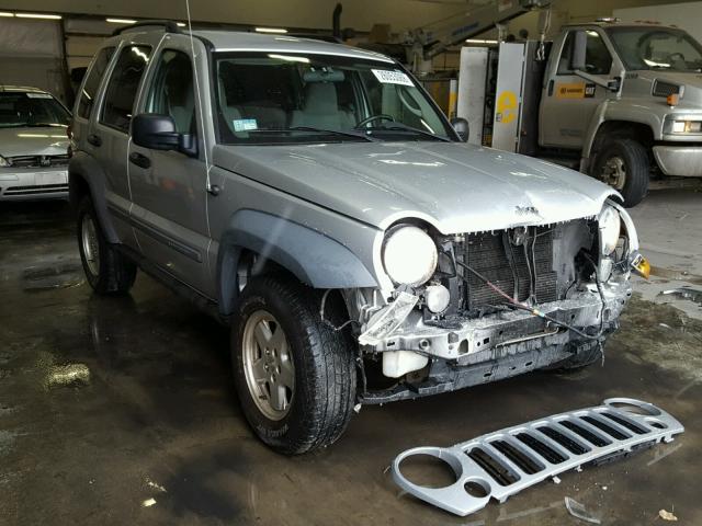 1J4GL48K76W102561 - 2006 JEEP LIBERTY SP SILVER photo 1