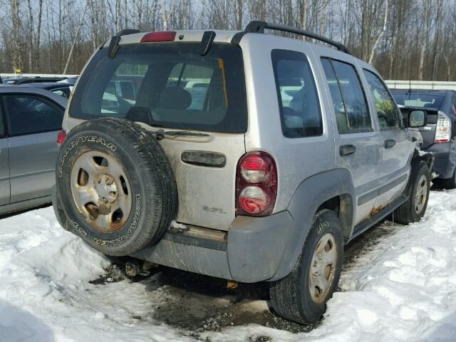 1J8GL48KX5W713861 - 2005 JEEP LIBERTY SP SILVER photo 4