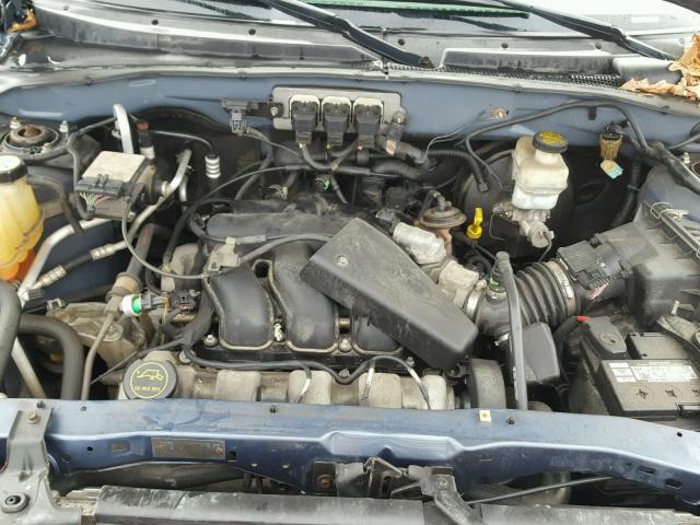 1FMYU93155KA02897 - 2005 FORD ESCAPE XLT BLUE photo 7