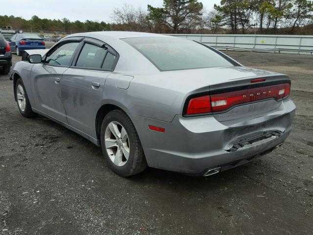 2C3CDXBG0DH624150 - 2013 DODGE CHARGER SE SILVER photo 3